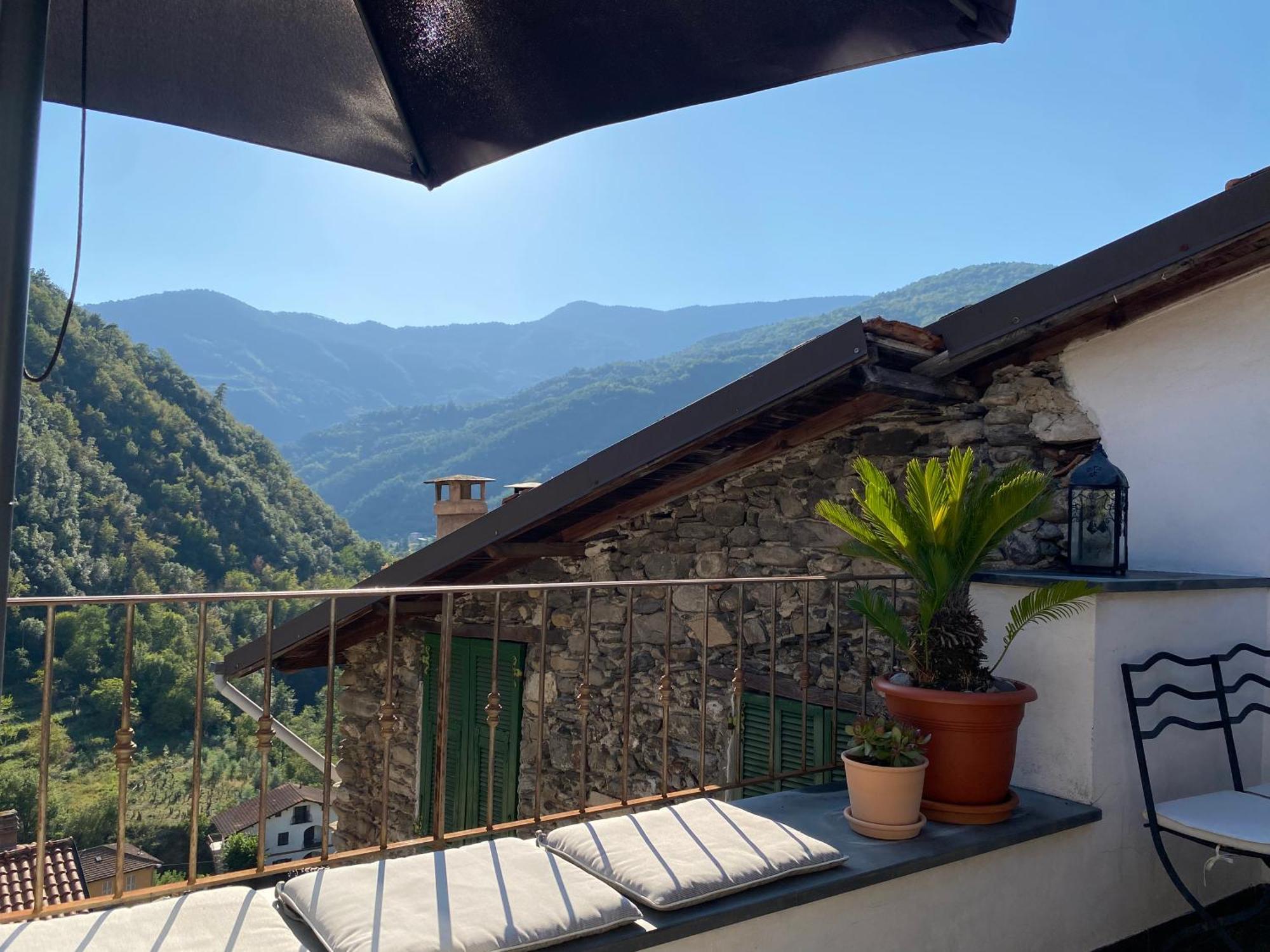 Iconic Italian Townhouse W Rooftop Terrace, Pigna Villa Exterior foto